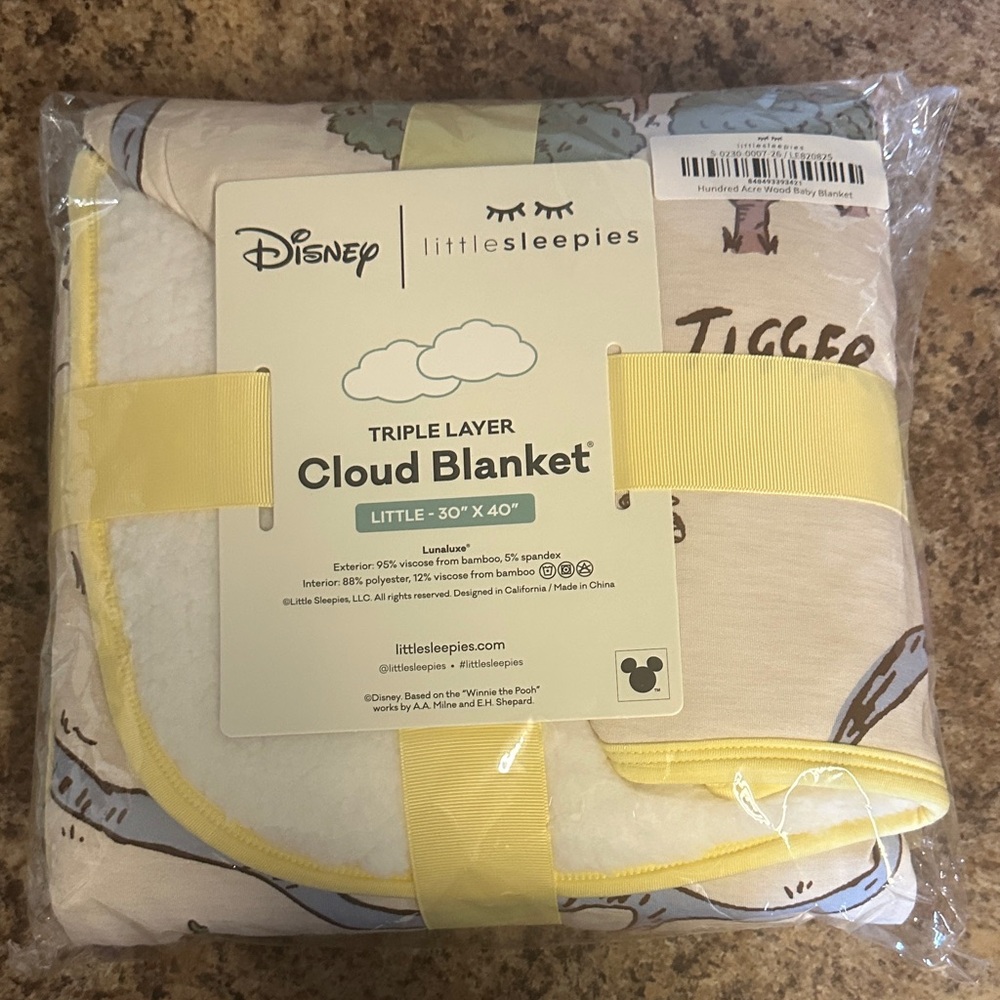 Disney Little Sleepies Cloud Blanket - Yellow and White